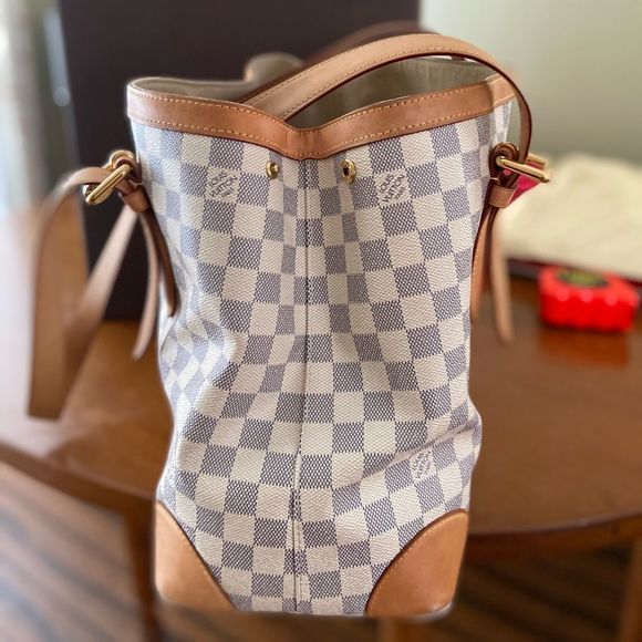 LV Hampstead Damier Azure MM EUC - Picture 9 of 12